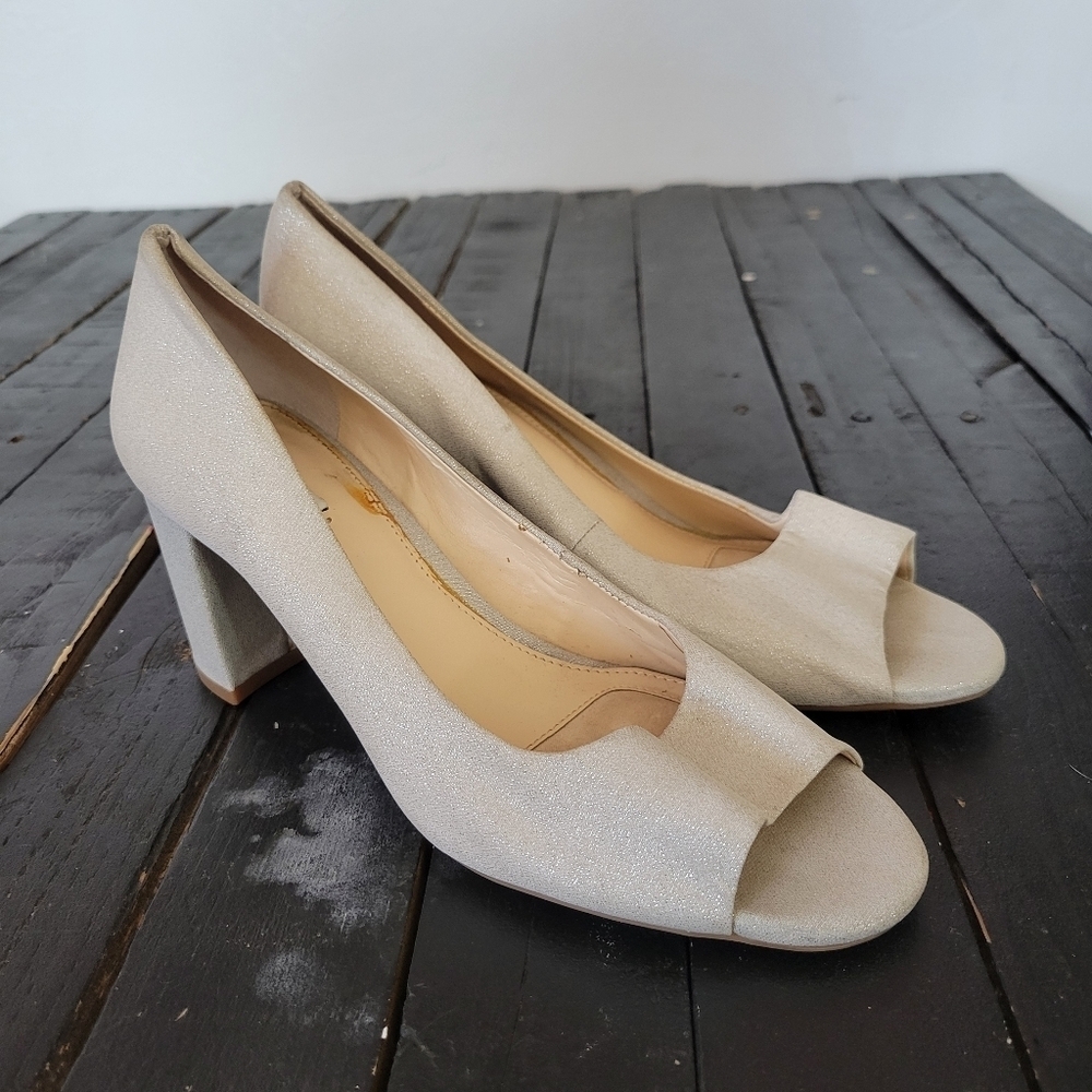 Alex Marie Women's 8 Light Gold Ivory Sparkle Peep Toe Block Heels Dressy Fancy